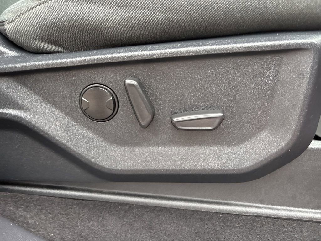 Used 2023 Ford F150 XLT w/ Equipment Group 302A High image 23