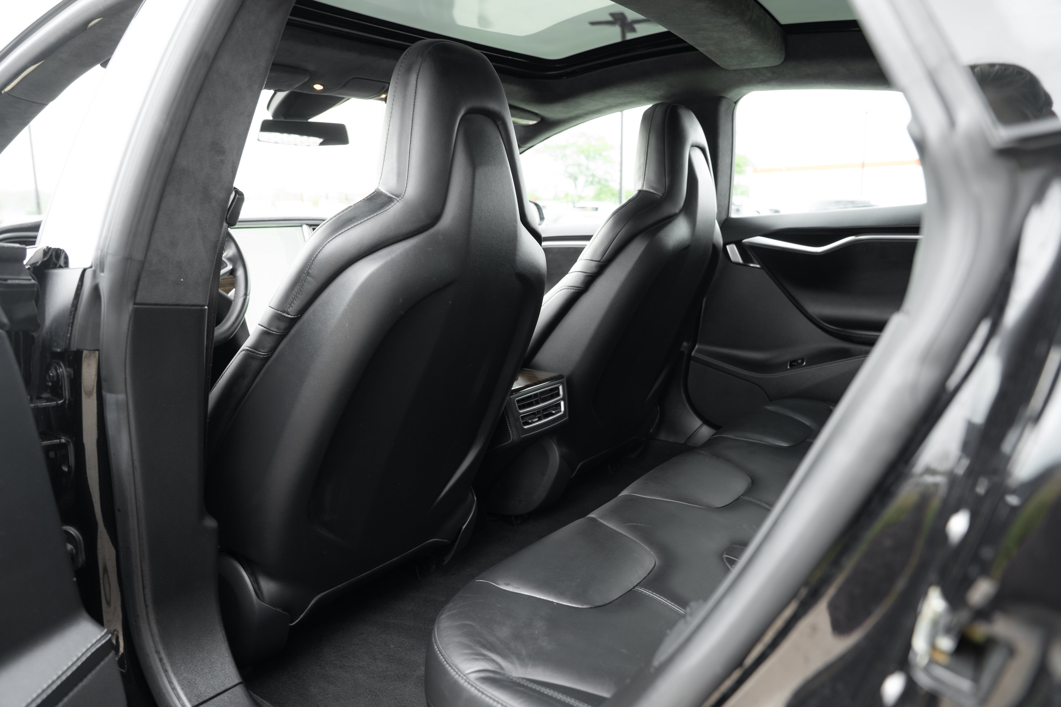 Used 2015 Tesla Model S P90D AWD/4WD image 20