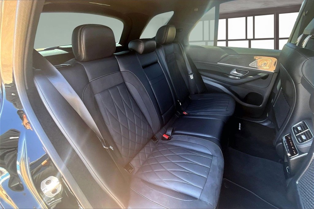 Used 2025 Mercedes-Benz GLE 53 AMG 4MATIC image 28