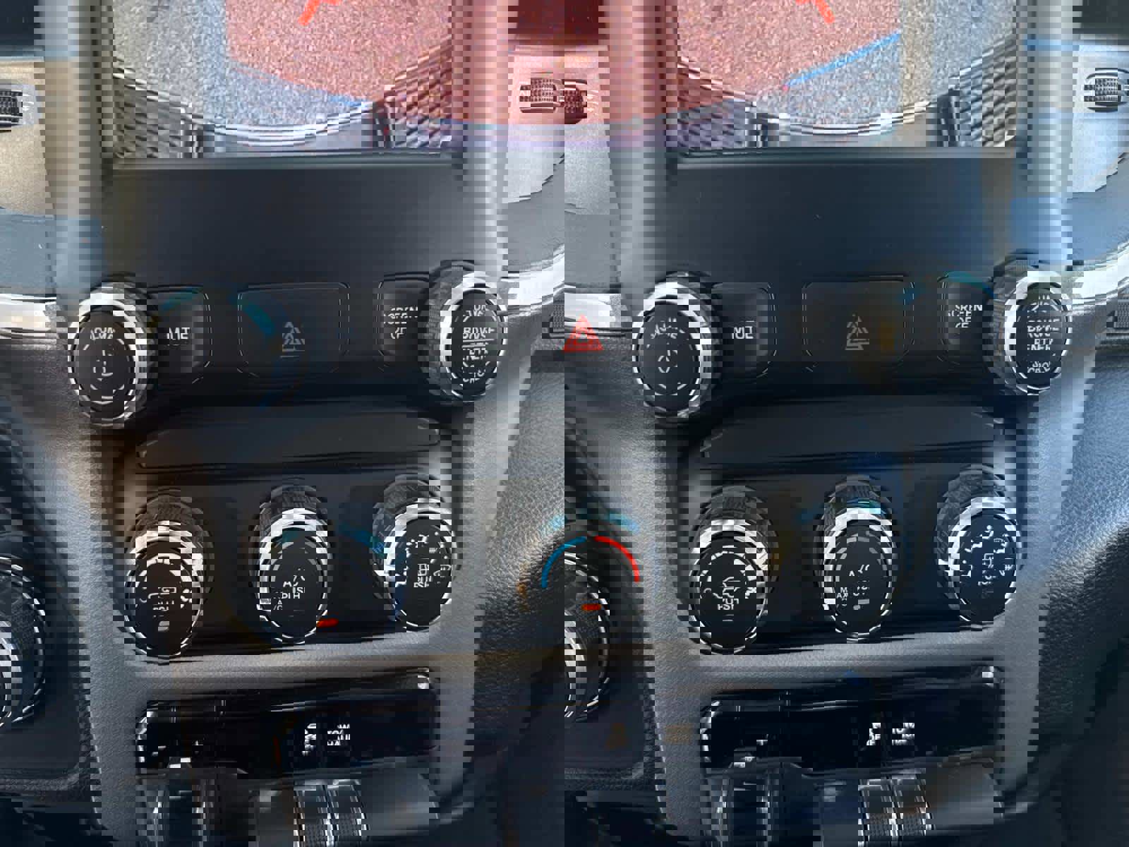 Used 2024 RAM 2500 Big Horn image 24