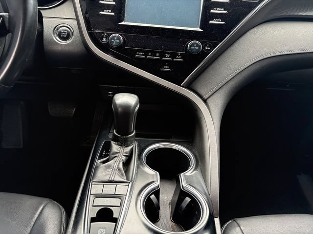 Used 2018 Toyota Camry XSE FWD image 11