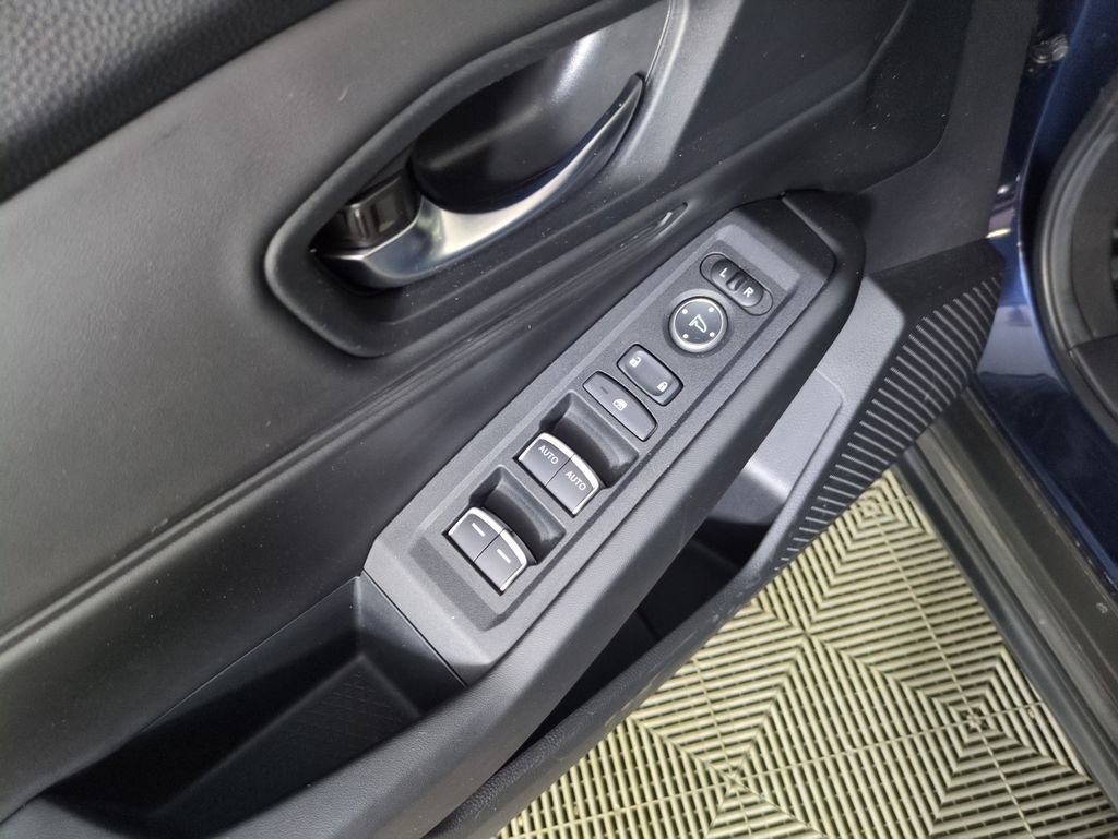 Certified 2024 Honda Accord EX image 11