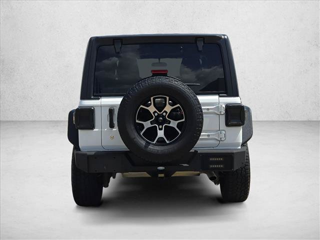 Used 2018 Jeep Wrangler Unlimited Sahara AWD/4WD image 6