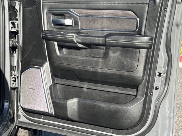 Used 2026 RAM 2500 Laramie AWD/4WD image 16