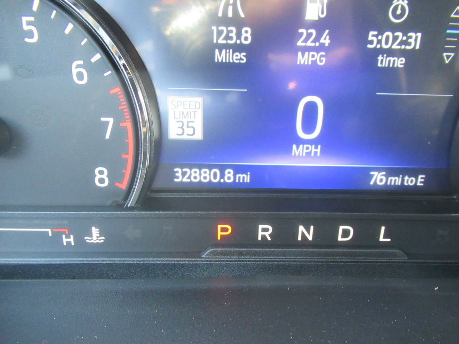 Used 2022 Ford Explorer XLT w/ Equipment Group 202A image 32