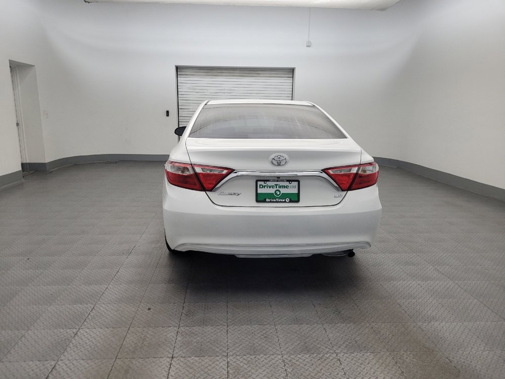 Used 2017 Toyota Camry LE FWD image 6