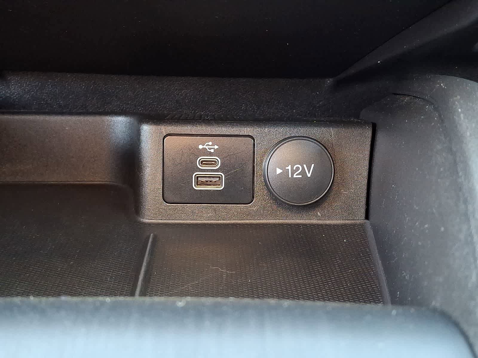Used 2024 Ford Escape Active AWD/4WD image 23