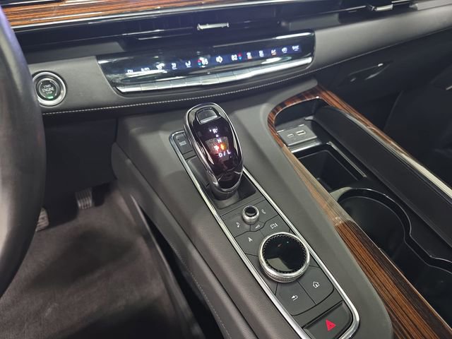 Used 2022 Cadillac Escalade Premium Luxury image 25