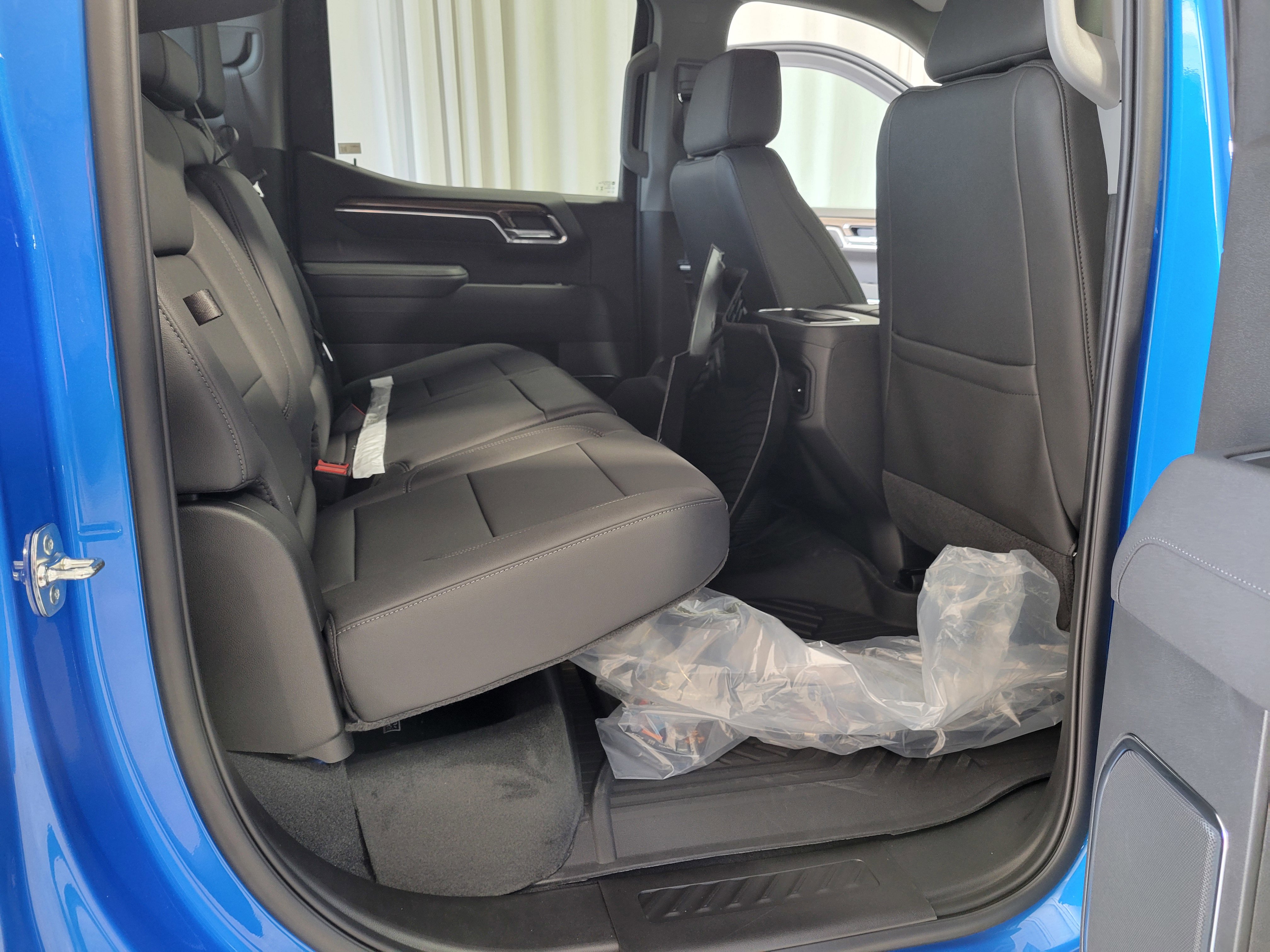 New 2026 Chevrolet Silverado 1500 LT Trail Boss w/ Convenience Package II image 38