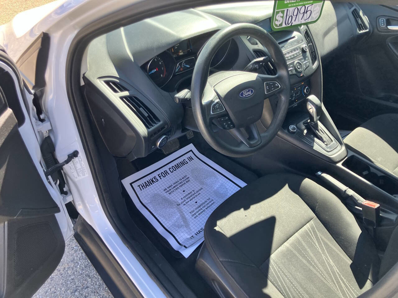 Used 2017 Ford Focus SE image 11