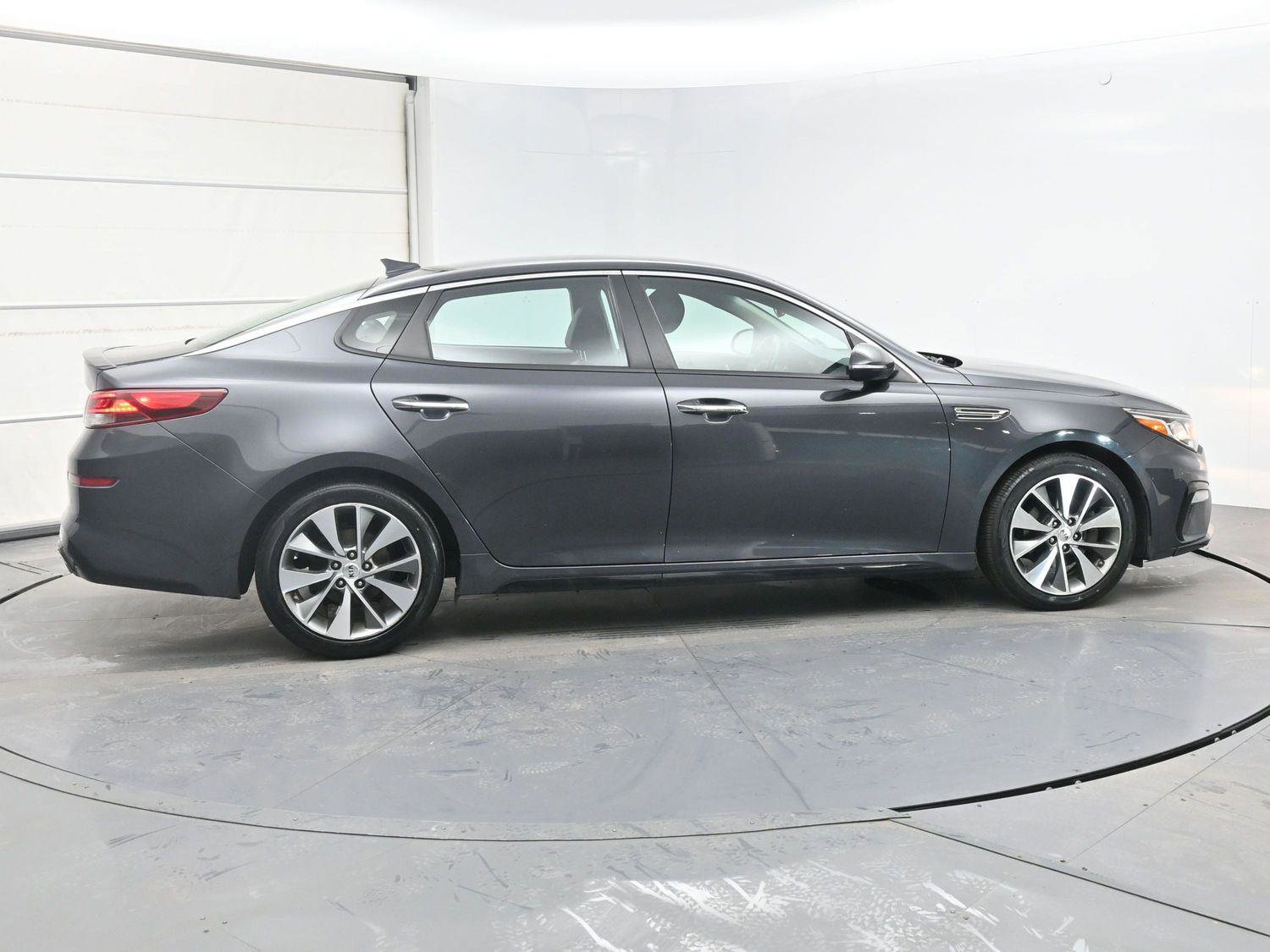 Used 2019 Kia Optima S FWD image 22
