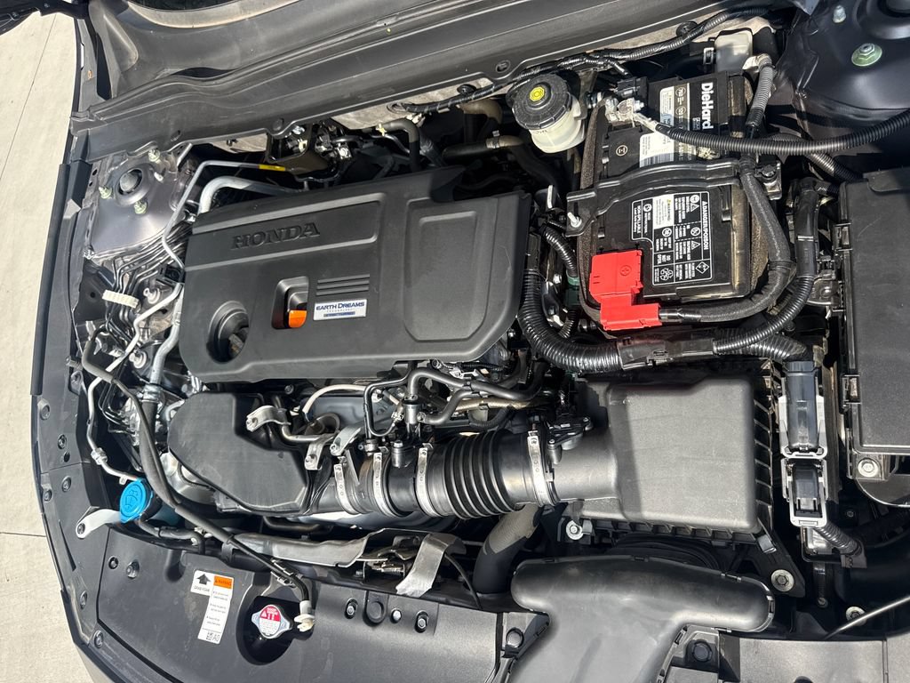 Used 2020 Honda Accord Touring image 35