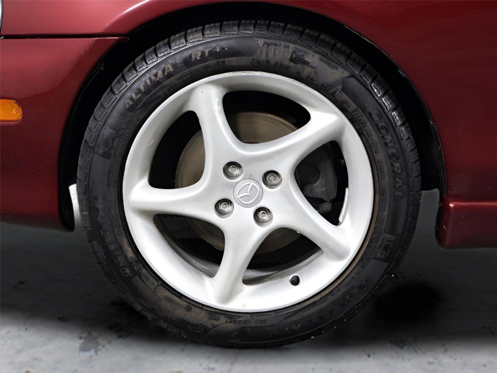 Used 2003 MAZDA MX-5 Miata image 15