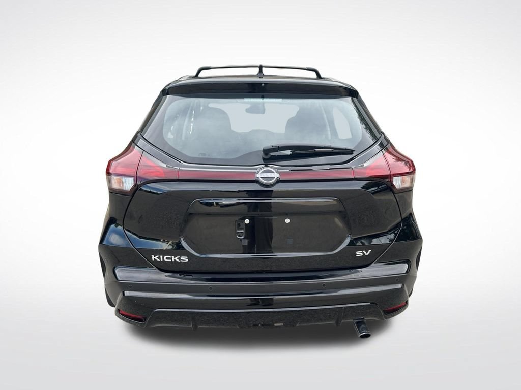 Certified 2024 Nissan Kicks SV w/ Interior Electronics Package FWD image 41
