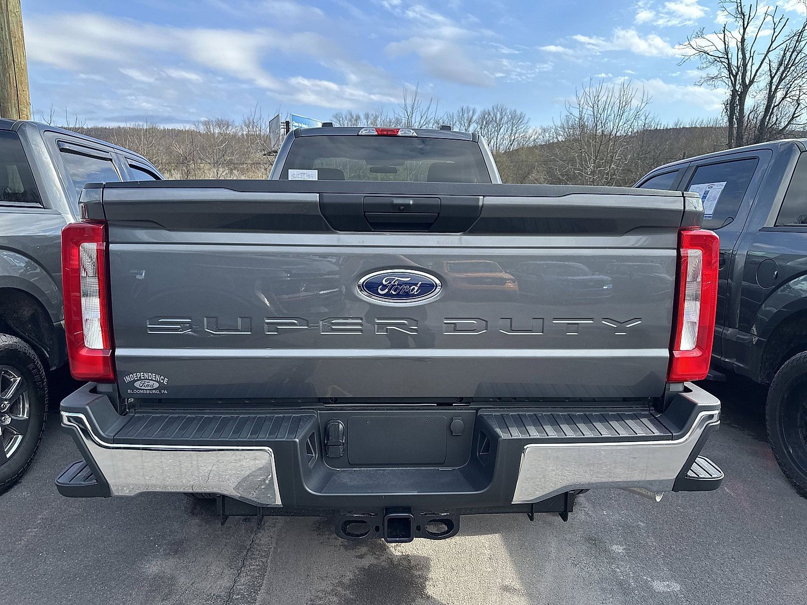 Used 2026 Ford F250 XLT AWD/4WD image 3