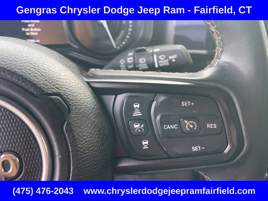 Certified 2024 Jeep Wrangler Unlimited w/ Convenience Group AWD/4WD image 55