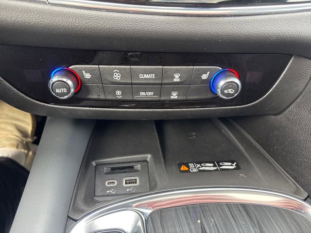 Used 2023 Buick Enclave Essence w/ Experience Buick Package image 29