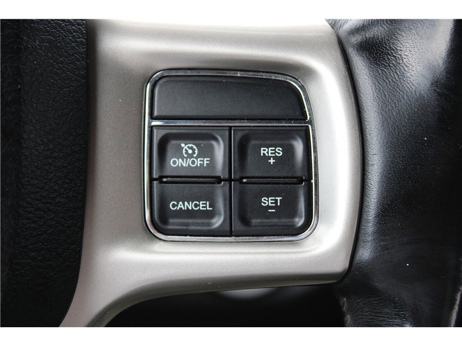 Used 2016 RAM 3500 Laramie AWD/4WD image 25