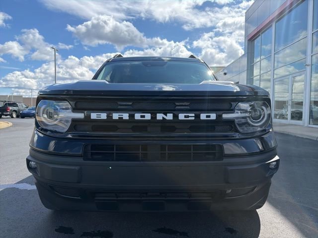 Used 2022 Ford Bronco Sport Outer Banks w/ Tech Package image 2