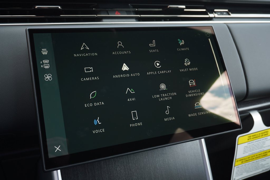 New 2026 Land Rover Range Rover SE AWD/4WD image 18