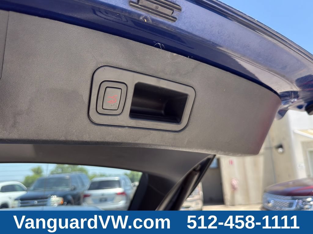 Used 2016 Tesla Model S 70 RWD image 11