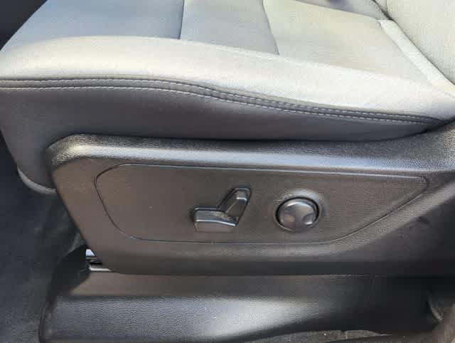 Used 2023 RAM 1500 Big Horn AWD/4WD image 17