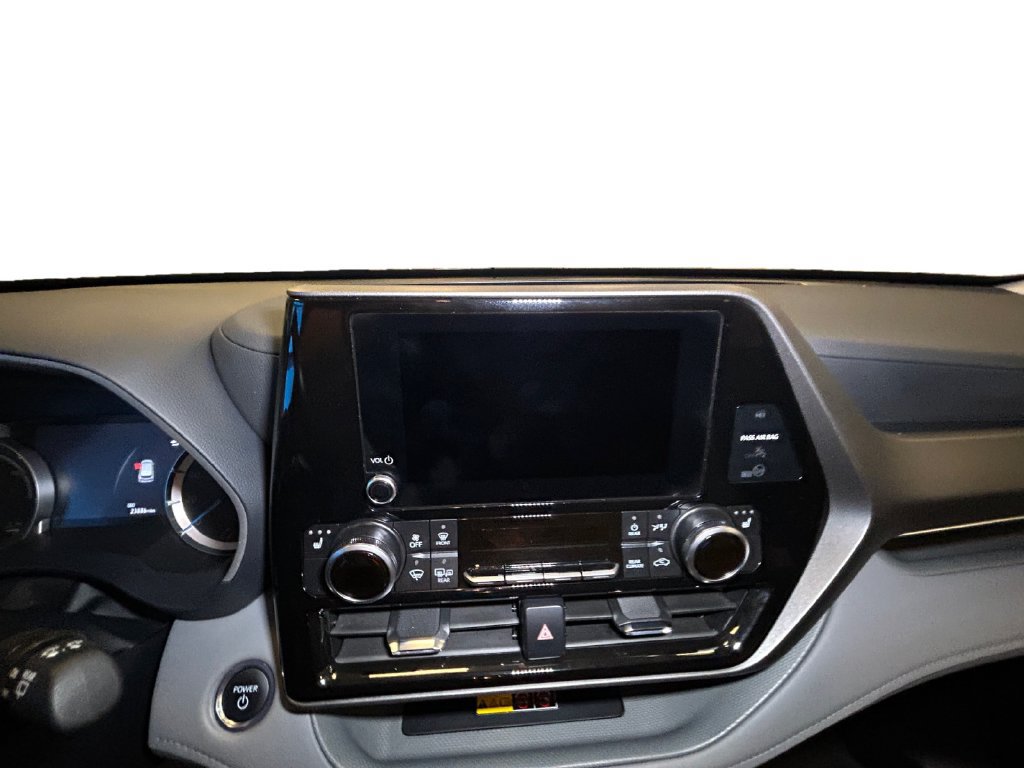 Certified 2026 Toyota Highlander XLE AWD/4WD image 10