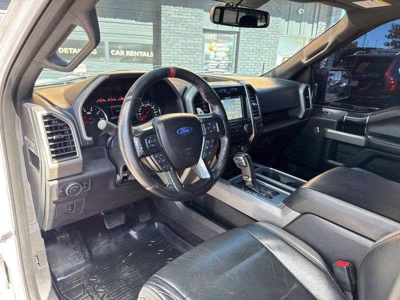 Used 2017 Ford F150 Raptor w/ Equipment Group 801A Mid AWD/4WD image 8