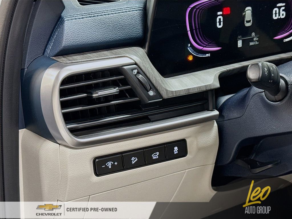 Used 2024 Kia Telluride EX w/ EX Captain's Chair Package image 12