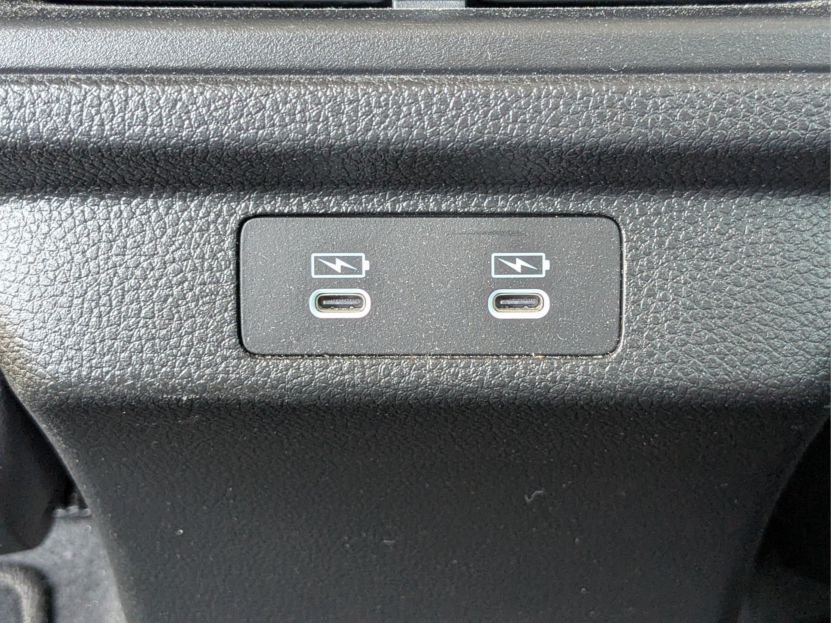 Used 2023 Honda Accord EX-L image 11