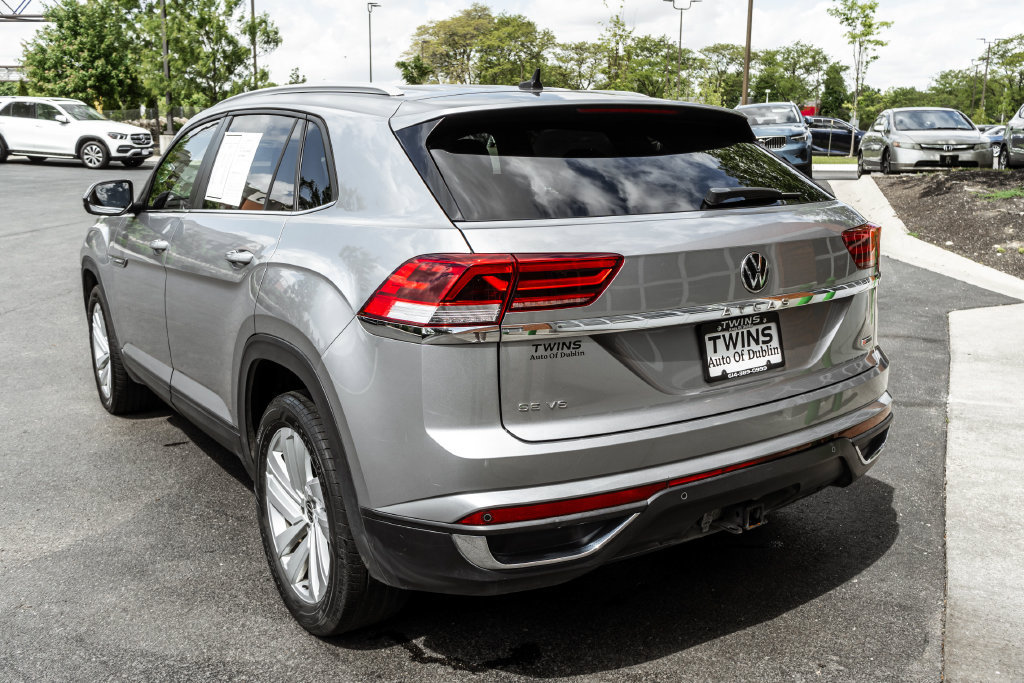 Used 2022 Volkswagen Atlas Cross Sport SE AWD/4WD image 39