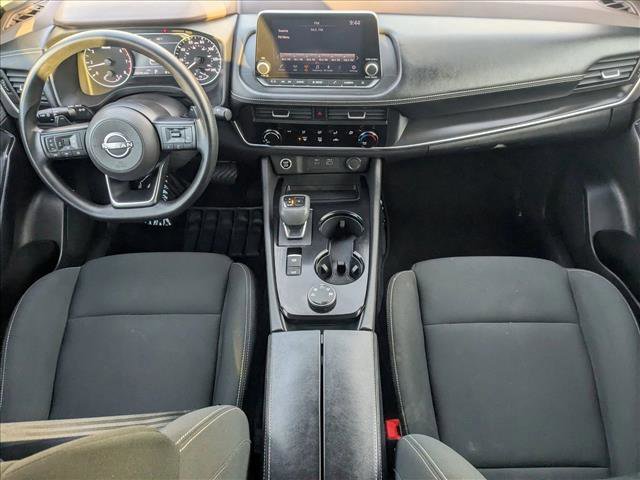 Used 2023 Nissan Rogue S image 16
