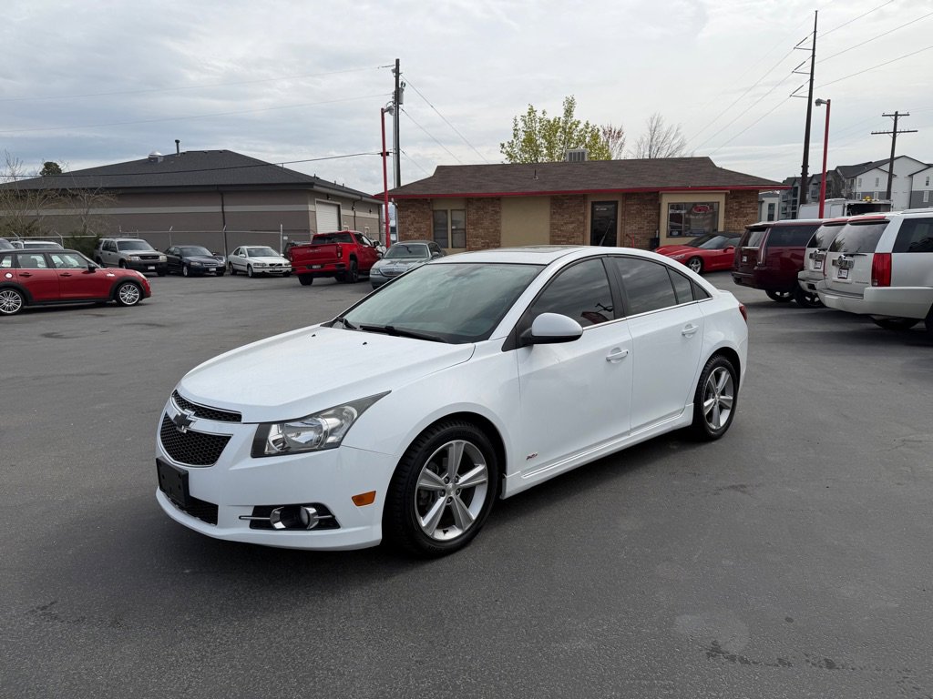 Used 2014 Chevrolet Cruze LT w/ RS Package FWD image 2
