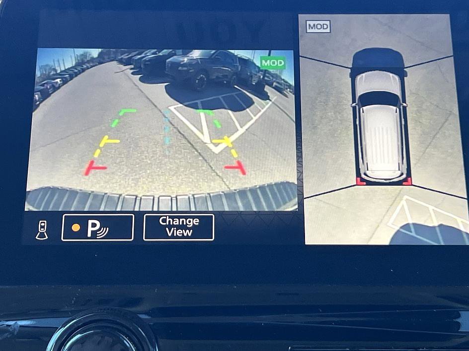 Certified 2024 Nissan Armada SL w/ Captain's Chairs Package image 27