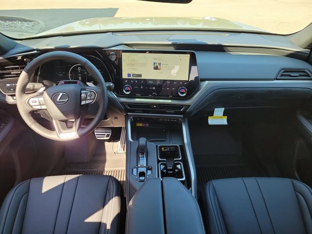 New 2026 Lexus TX 500h AWD w/ Technology Package image 9