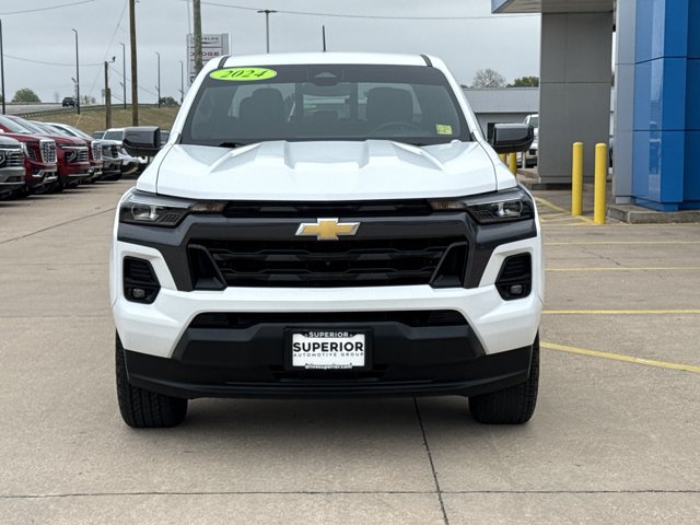 Used 2024 Chevrolet Colorado LT w/ LT Convenience Package III RWD image 14