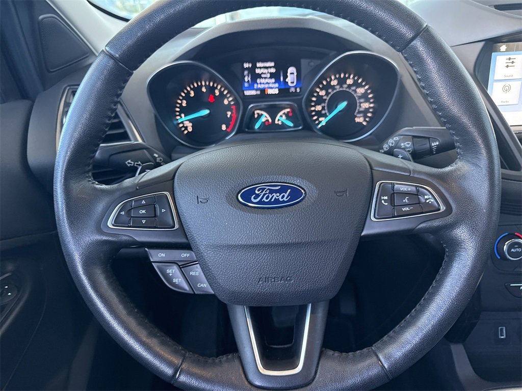 Used 2017 Ford Escape Titanium image 18