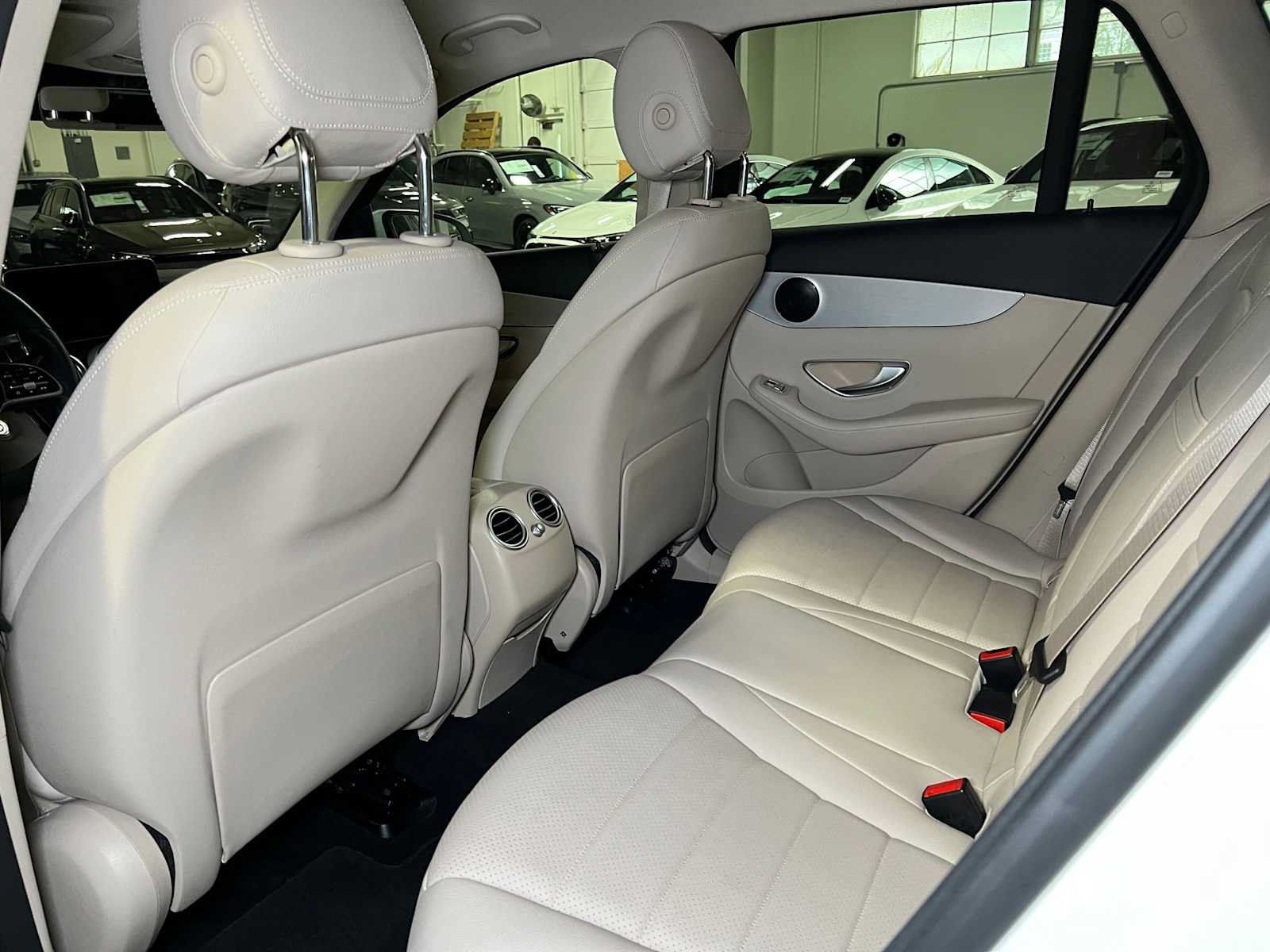 Used 2022 Mercedes-Benz GLC 300 4MATIC image 19