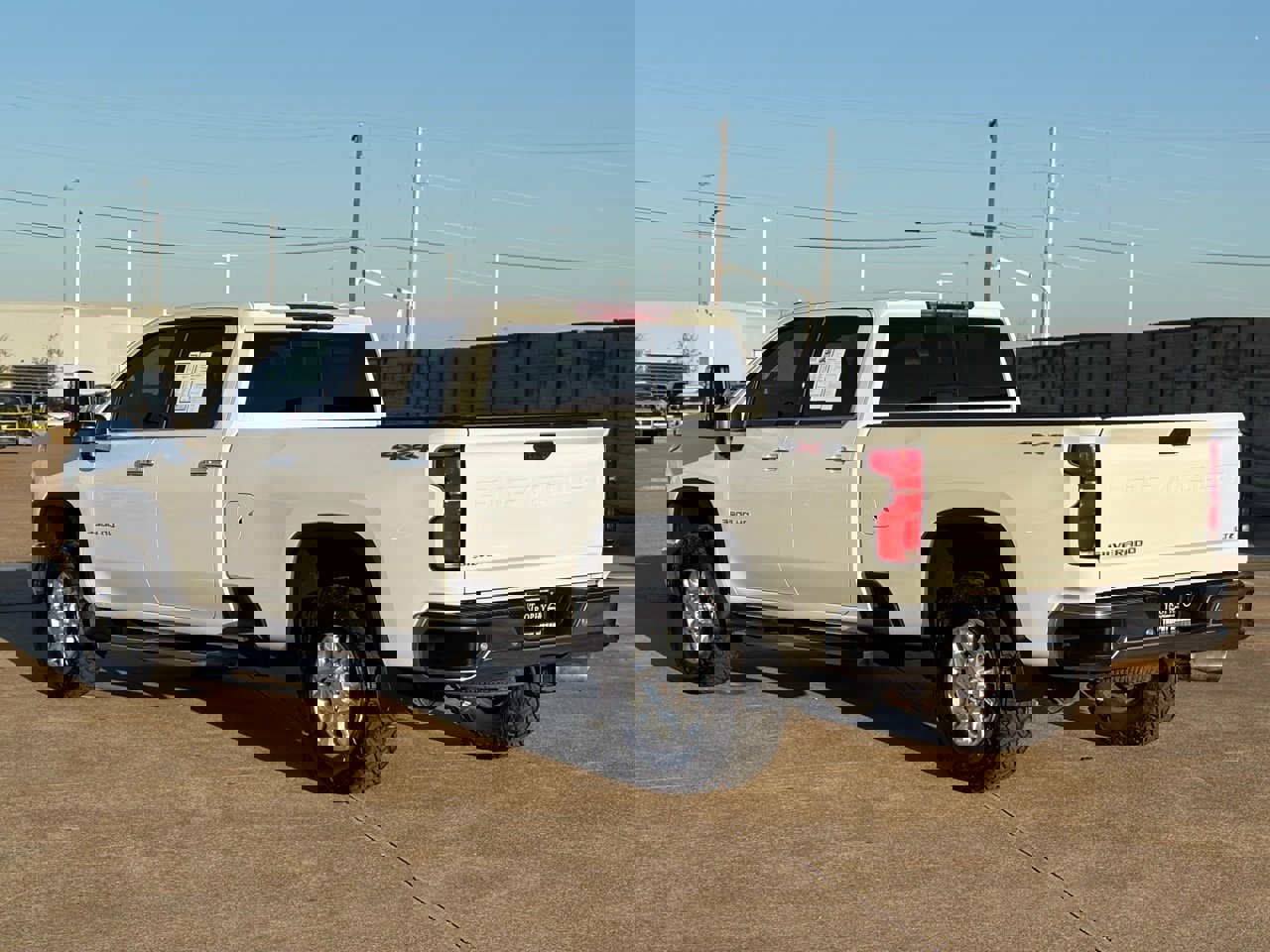 Used 2024 Chevrolet Silverado 3500 LTZ w/ LTZ Plus Package image 5