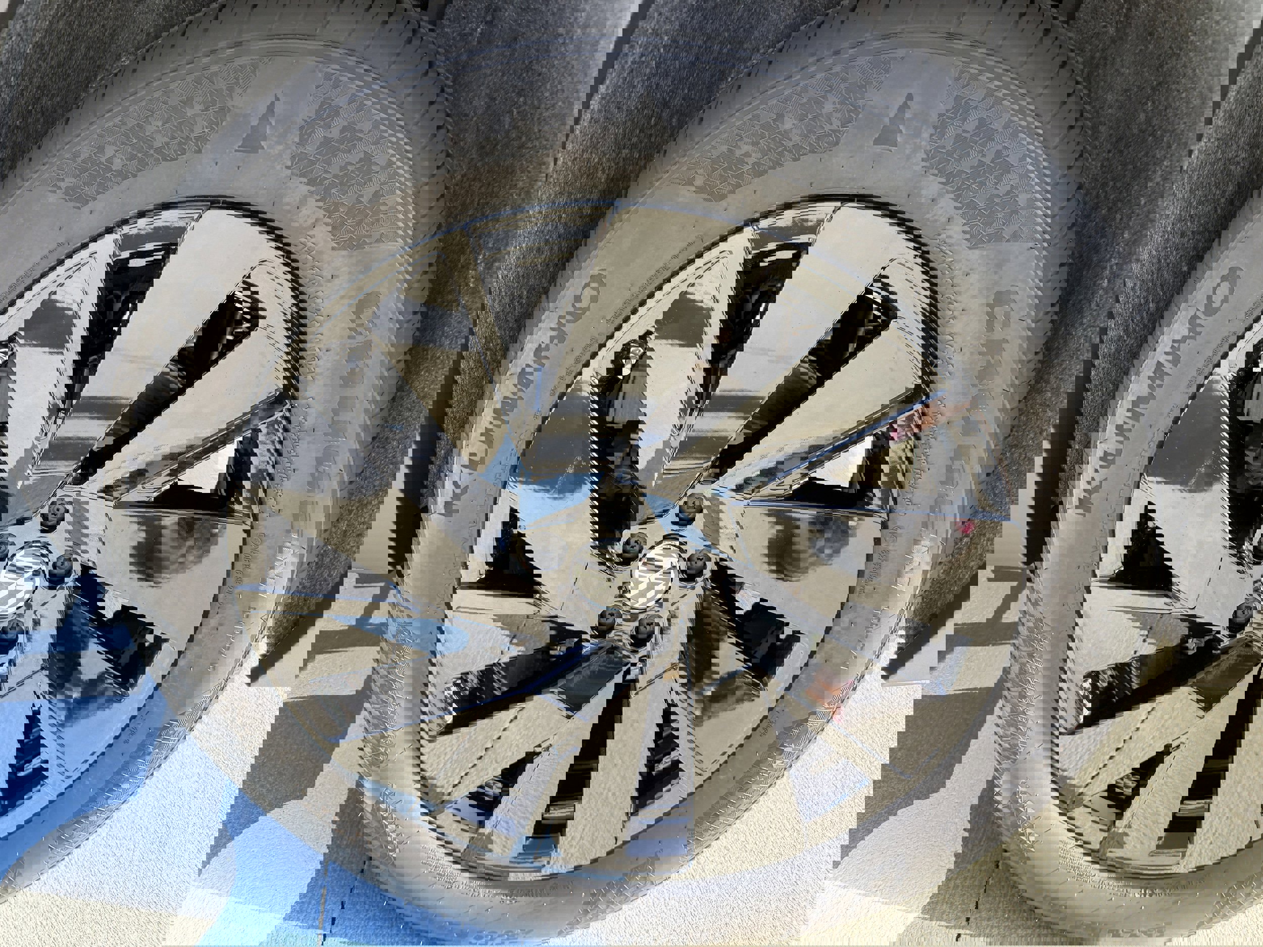 New 2026 Volkswagen Atlas SE image 32