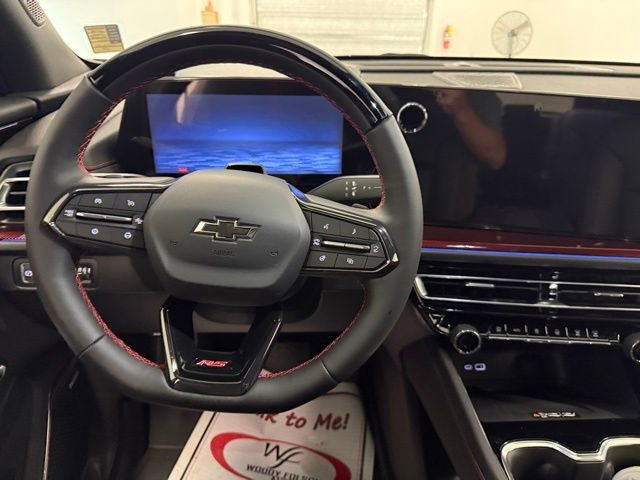 New 2026 Chevrolet Traverse RS w/ LPO, Floor Liner Package FWD image 20
