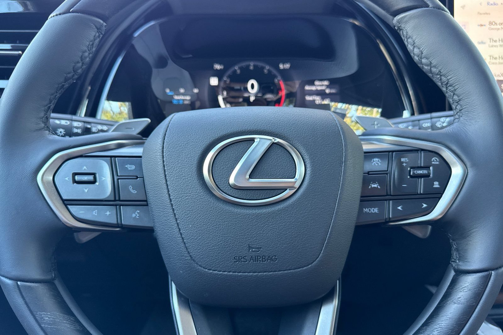 Certified 2025 Lexus RX 350 F Sport w/ Convenience Package FWD image 27