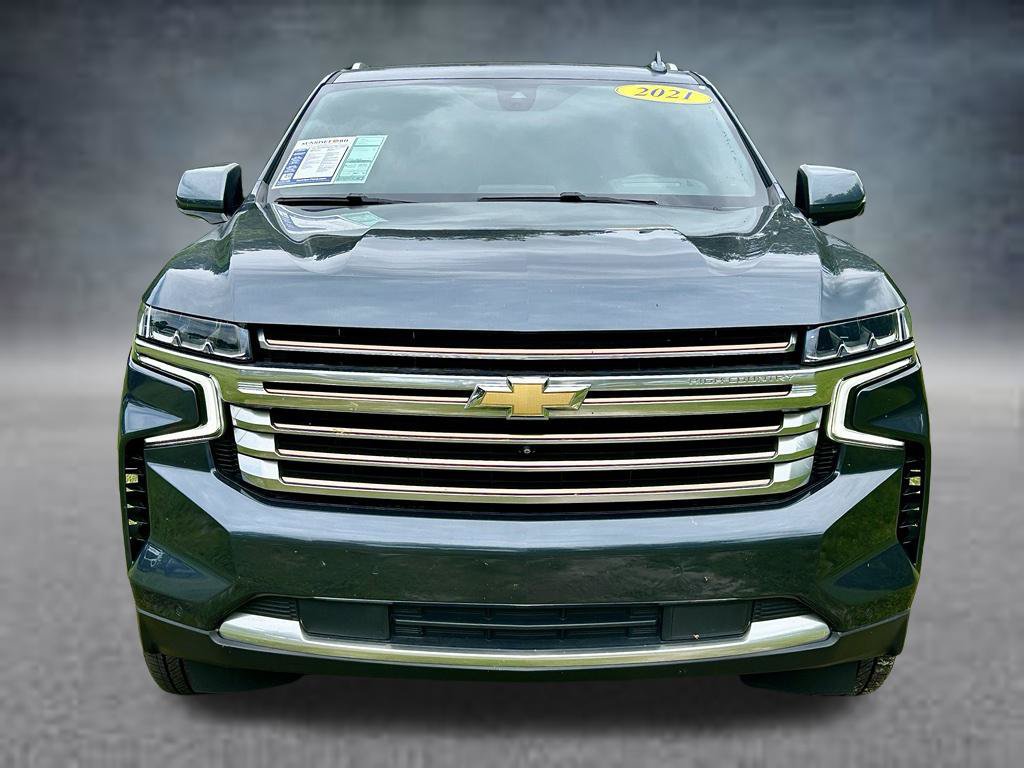 Used 2021 Chevrolet Suburban High Country RWD image 2