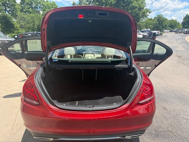 Used 2017 Mercedes-Benz C 300 4MATIC Sedan image 11