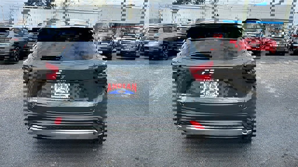 New 2026 Chevrolet Trax LT w/ LT Convenience Package image 6