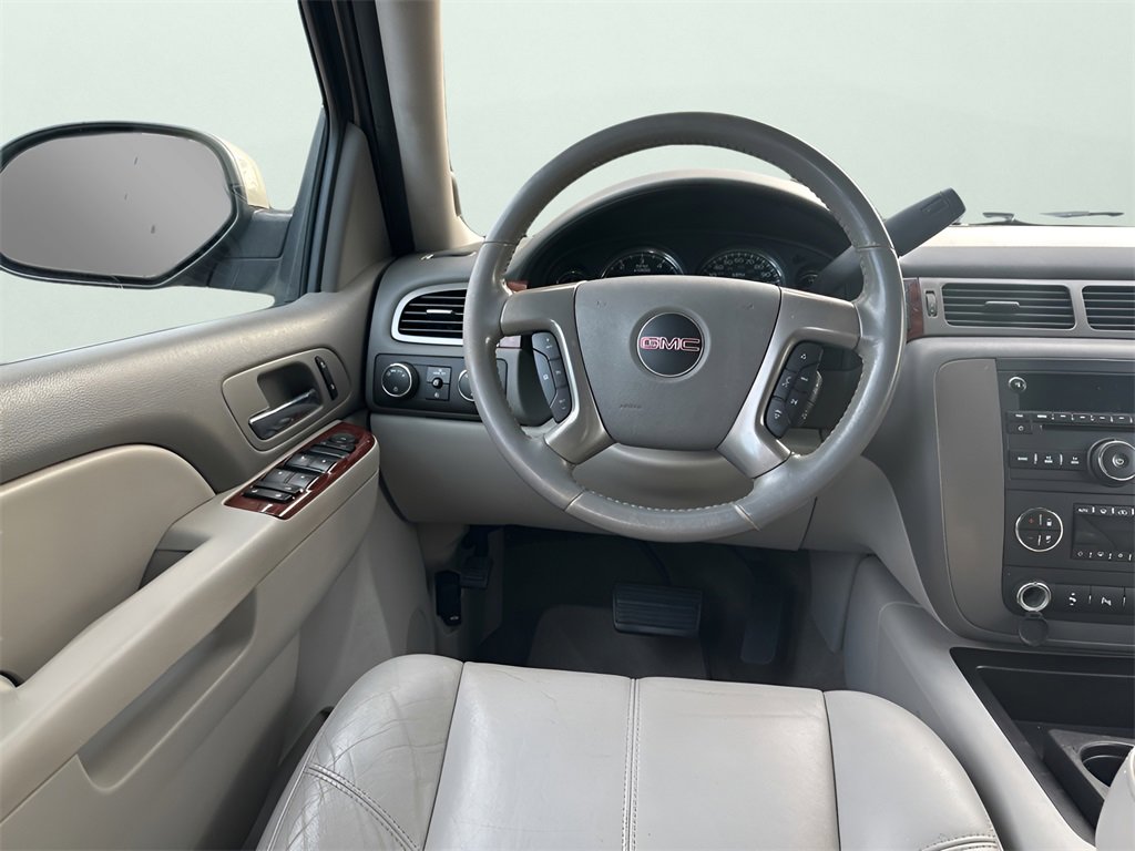 Used 2013 GMC Yukon SLT image 16