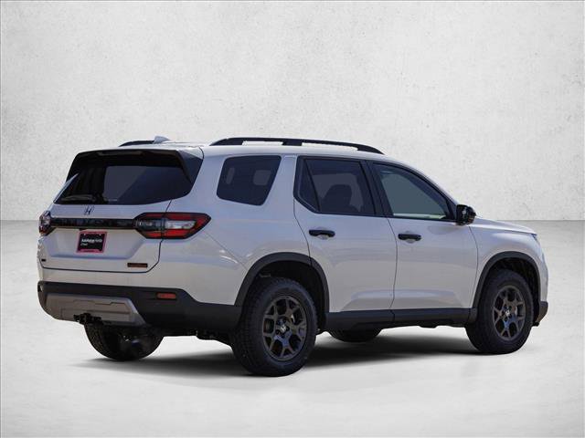 New 2025 Honda Pilot TrailSport image 5