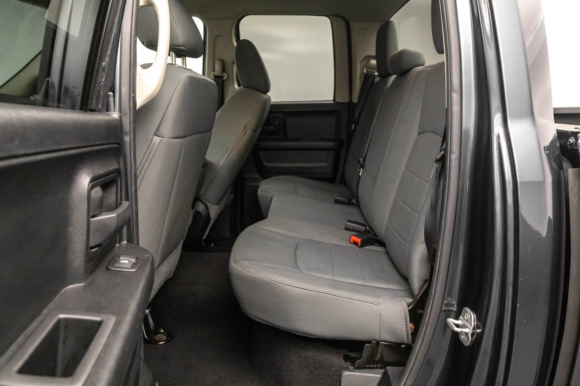 Used 2014 RAM 1500 Express image 28