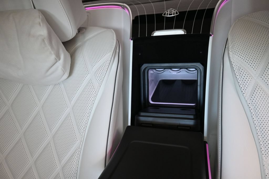 Used 2023 Mercedes-Benz Maybach S 580 4MATIC image 25