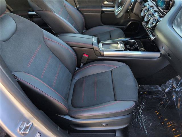 Certified 2025 Mercedes-Benz GLA 35 AMG 4MATIC w/ Exclusive Trim Package image 23